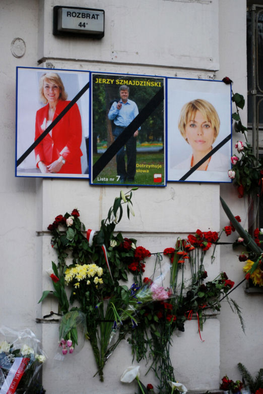 Tablica poświęcona Izabeli Jarudze-Nowackiej