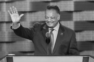 Nie żyje ikona walki o prawa obywatelskie. Wcześniej Jesse Jackson trafił do szpitala