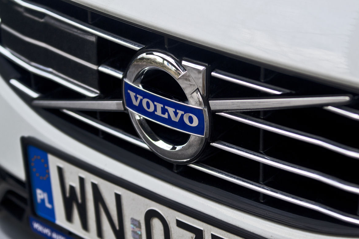 Volvo V60 Plug-in Hybrid Summum AWD