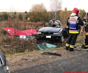 Koszmarny wypadek w Zawierciu. Nie żyją trzy młode osoby. Jak do tego doszło? ZDJĘCIA