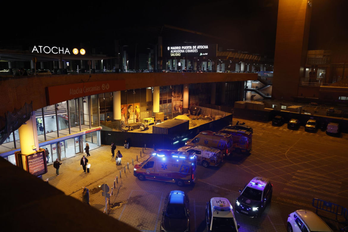 Tragedia na kolei. Pociągi wypadły z torów, nie żyją co najmniej 2 osoby