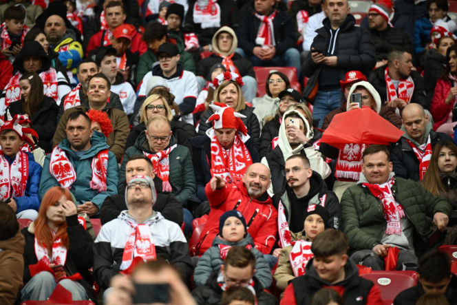 Tak się bawią kibice na meczu Polska - Albania. Gorąca atmosfera na PGE Narodowym