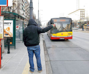 Autobusy omijają przystanki