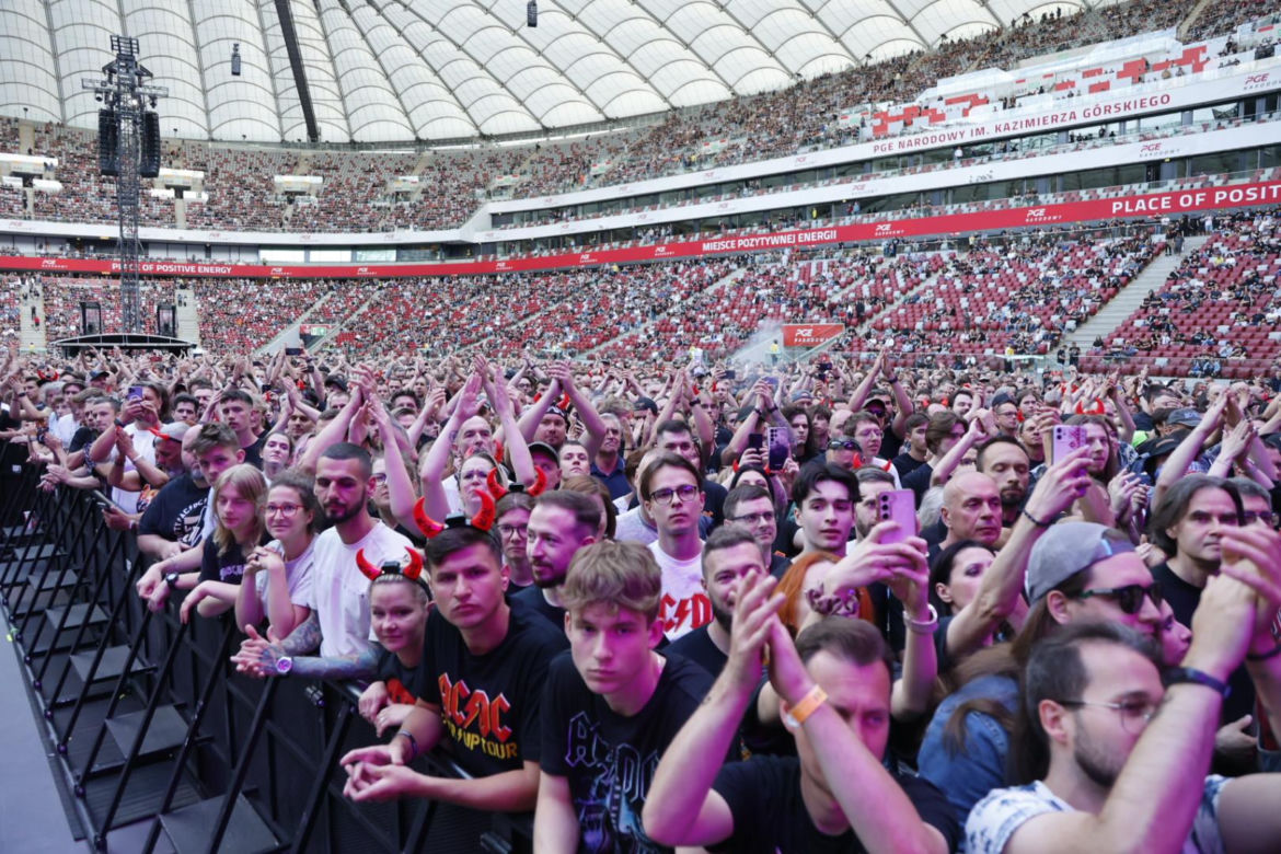 Koncert AC/DC w Warszawie (4.07.2025) - część pierwsza. Organizatorem koncertu jest Live Nation