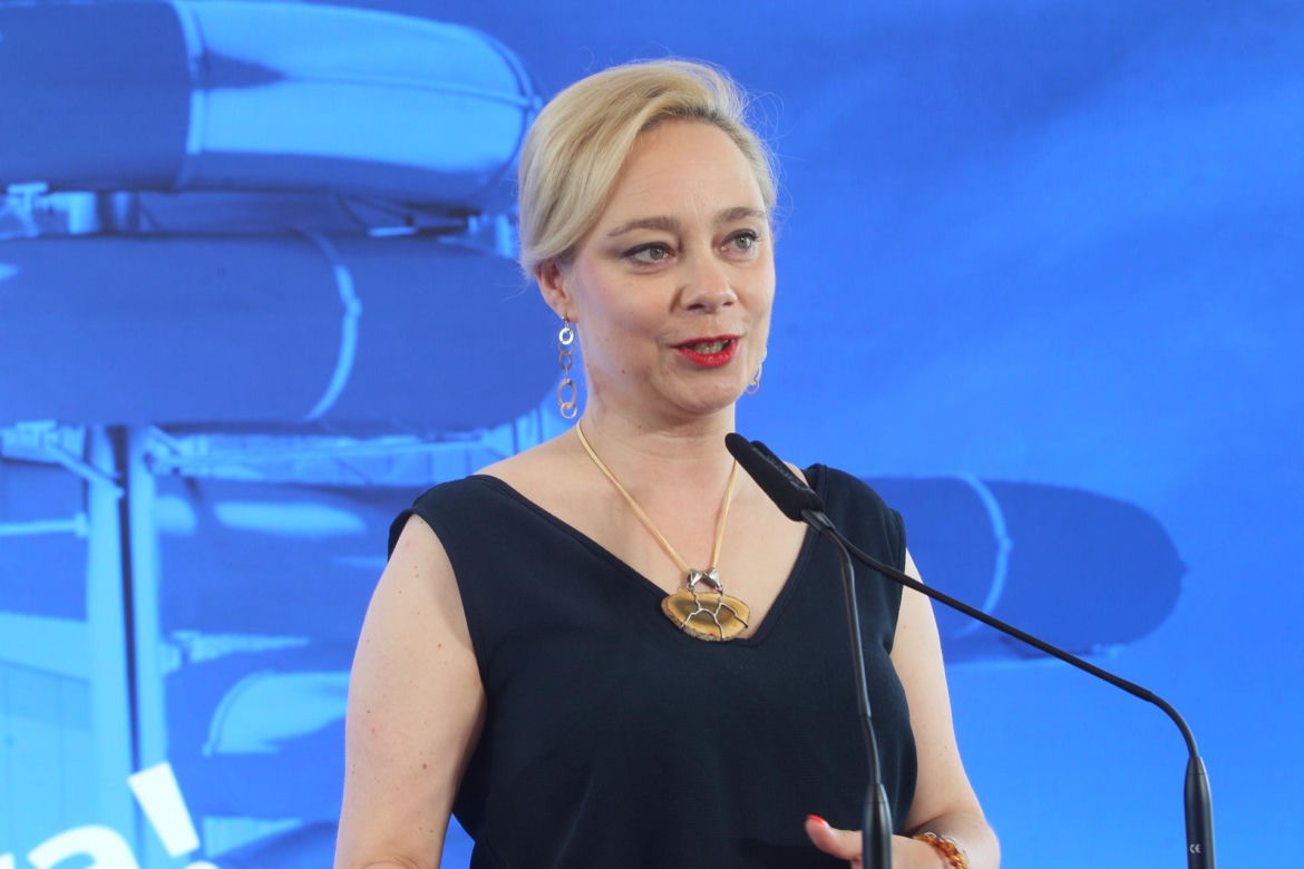 Ponad 7 mln zł dla lokalnych projektów. Na Służewcu wręczono czeki laureatom programu „Sportowo Kulturalnie Lokalnie”.