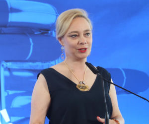 Ponad 7 mln zł dla lokalnych projektów. Na Służewcu wręczono czeki laureatom programu „Sportowo Kulturalnie Lokalnie”.