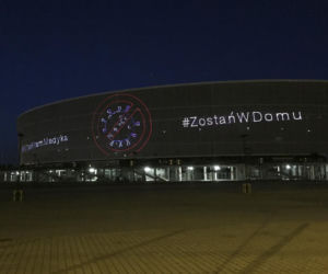 Laserowy pokaz na Stadionie Wrocław. To podziękowania dla medyków!