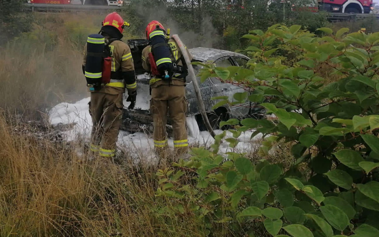 Kierowca spłonął w samochodzie. Tragiczny wypadek na DK 81