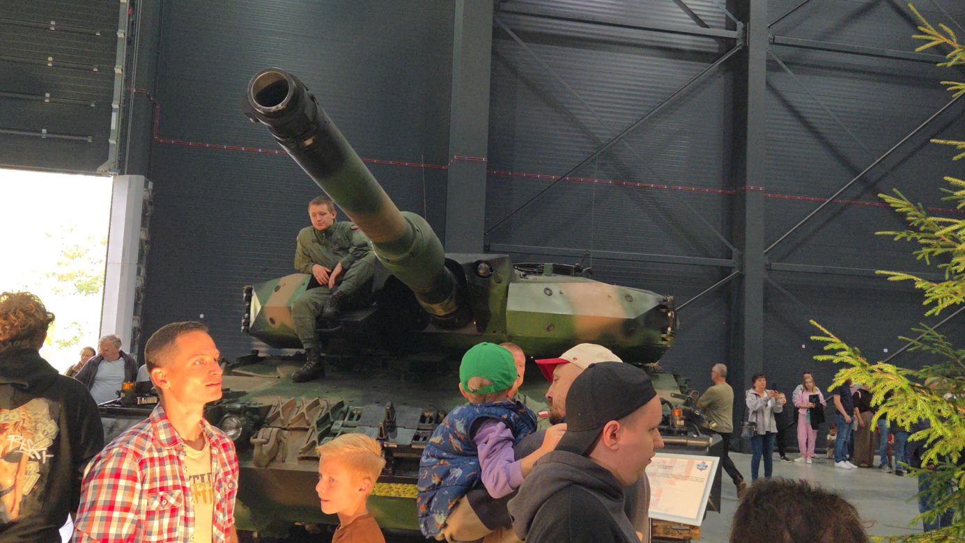 Czołgi, Abramsy, HIMARS i wojskowa grochówka. Bydgoszcz świętowała 20-lecie Inspektoratu Wsparcia