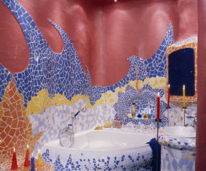 A la Gaudi