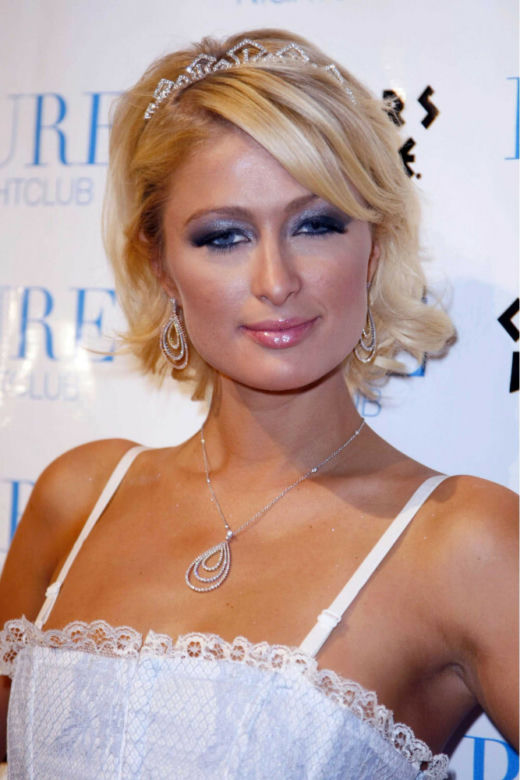 Paris Hilton wyszła za mąż! Zobacz jak się zmieniała