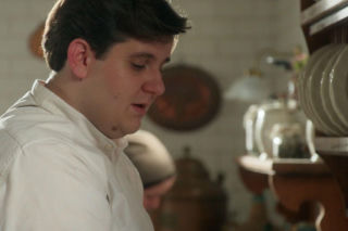 La promesa - pałac tajemnic, odcinek 328: Abel szuka w rzeczach Valentina wskazówek, które mogą uratować Marię TVP