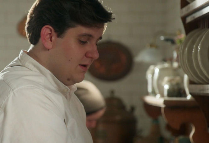 "La promesa - pałac tajemnic", odcinek 328: Abel szuka w rzeczach Valentina wskazówek, które mogą uratować Marię TVP