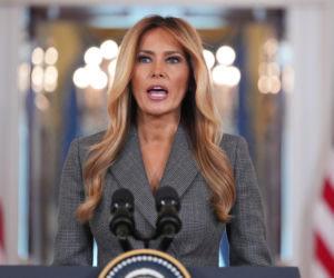 Nagłe wystąpienie żony Trumpa! Melania mówi o Epsteinie i fałszywych zdjęciach. 