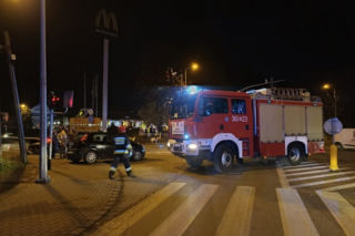 Samochód uderzył w pieszych. Dramatyczny wypadek w Tarnowie