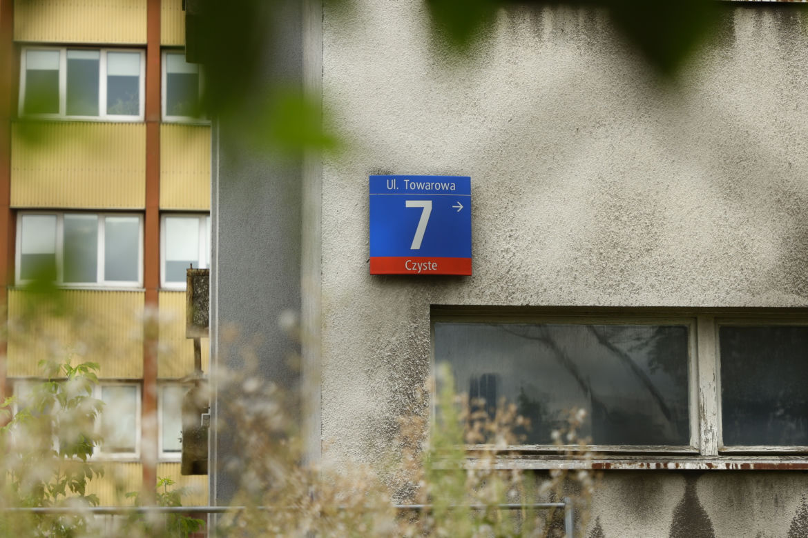 Tragiczny wypadek w Warszawie. Tramwaj potrącił rowerzystę na ul. Towarowej