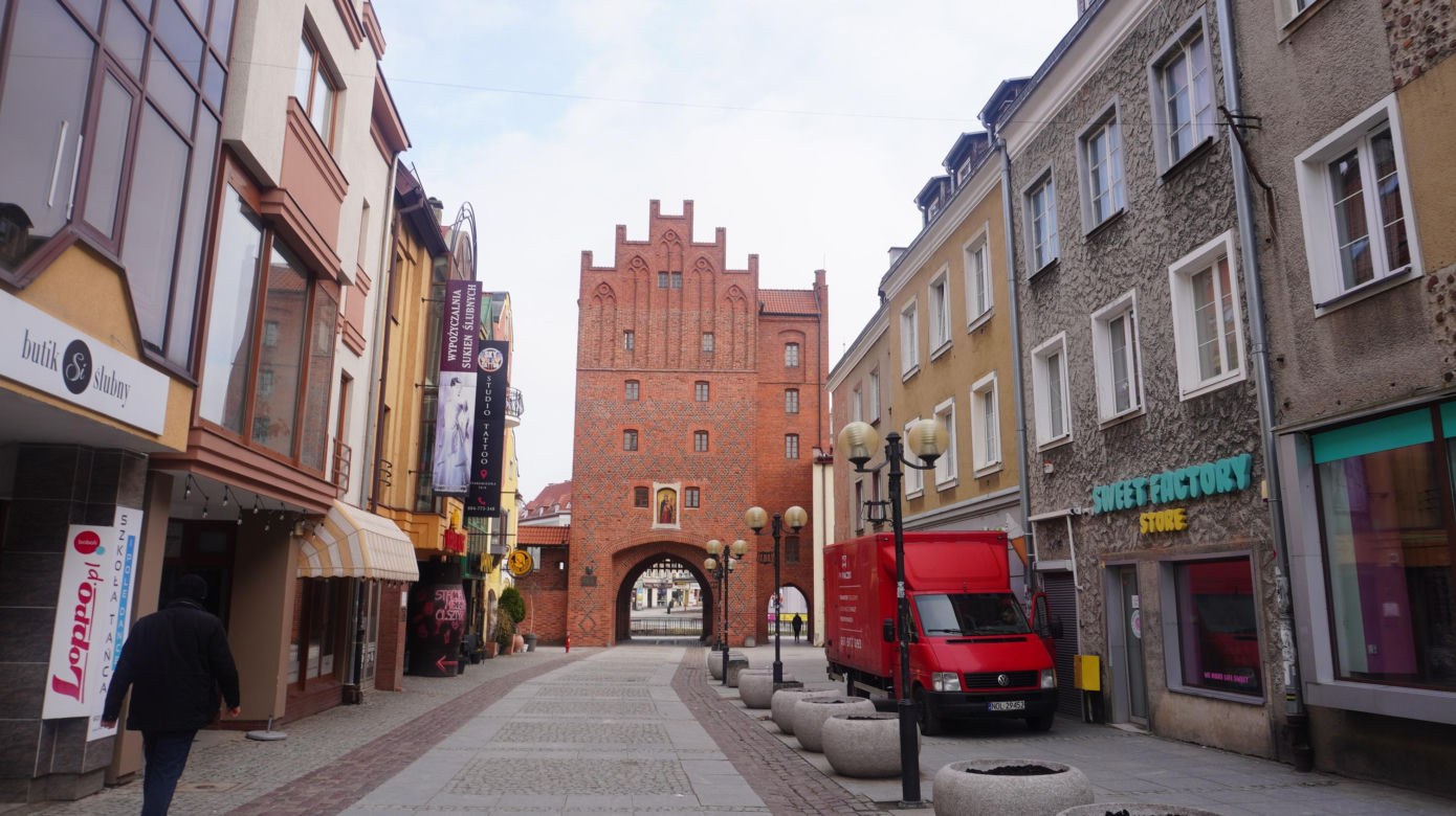 W Olsztynie były trzy bramy obronne. Z niektórych pozostały tylko ruiny