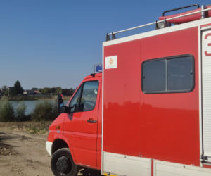 Blisko godzinę walczyli o życie 41-latka. Tragedia na terenie żwirowni