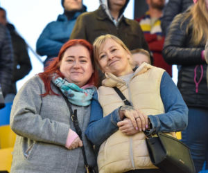 PRES Grupa Dewloperska Toruń - Abramczyk Polonia Bydgoszcz, zdjęcia kibiców i zawodników z pożegnania Adriana Miedzińskiego