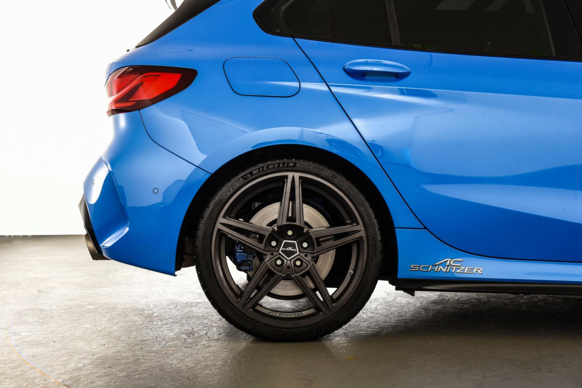 BMW M135i z dodatkami AC Schnitzer 