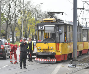 Wypadek tramwajowy przy ul.Elekcyjnej w Warszawie