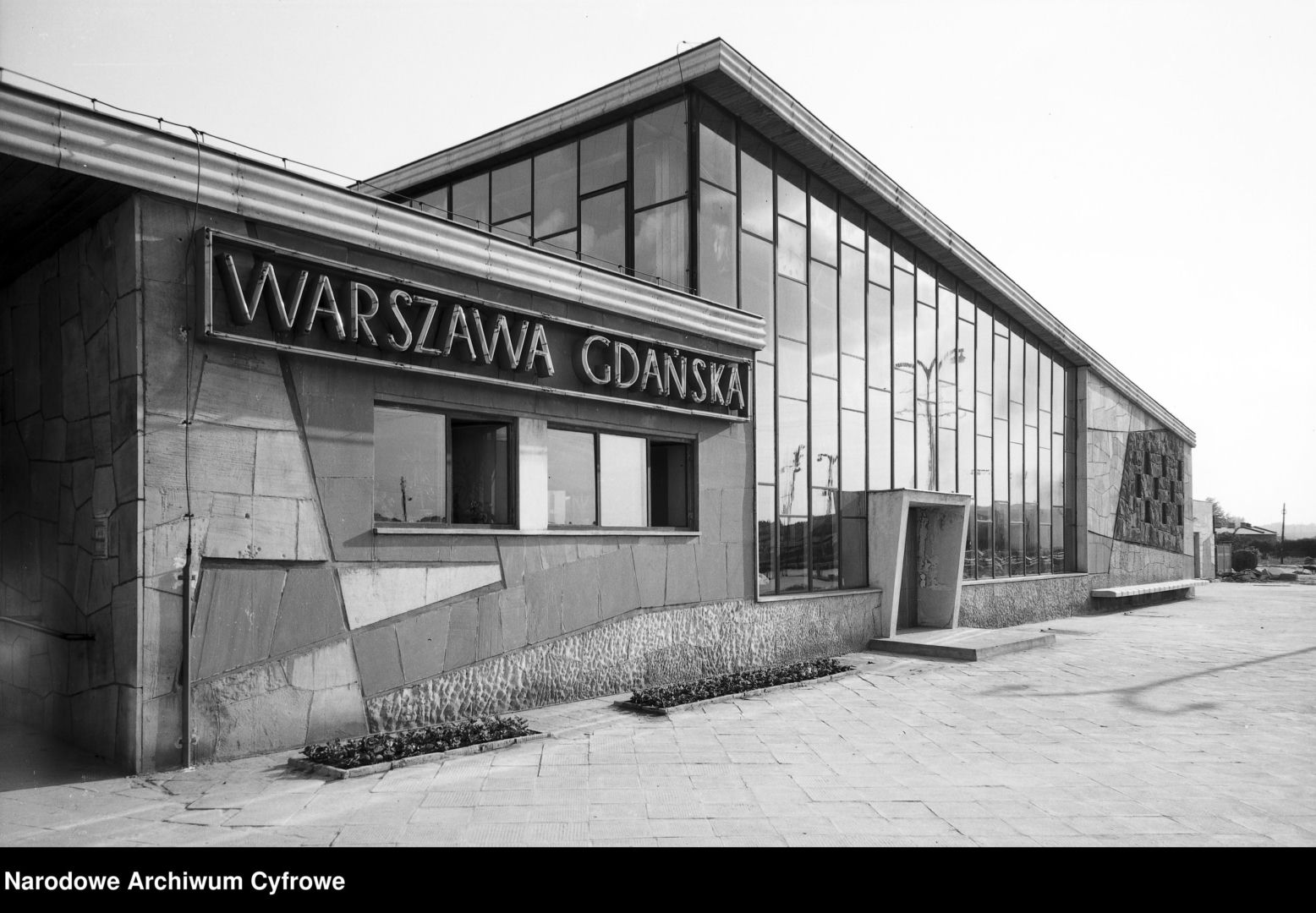 Dworzec Warszawa Gdańska w czasach PRL-u