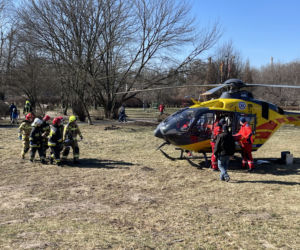 Pruszków: Wypadek w cyrku. Akrobaci trafili do szpitala 