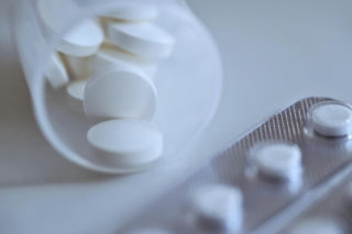 Coraz więcej pacjentów pyta o iwermektynę. Onkolog: nie działa na raka i może być niebezpieczna