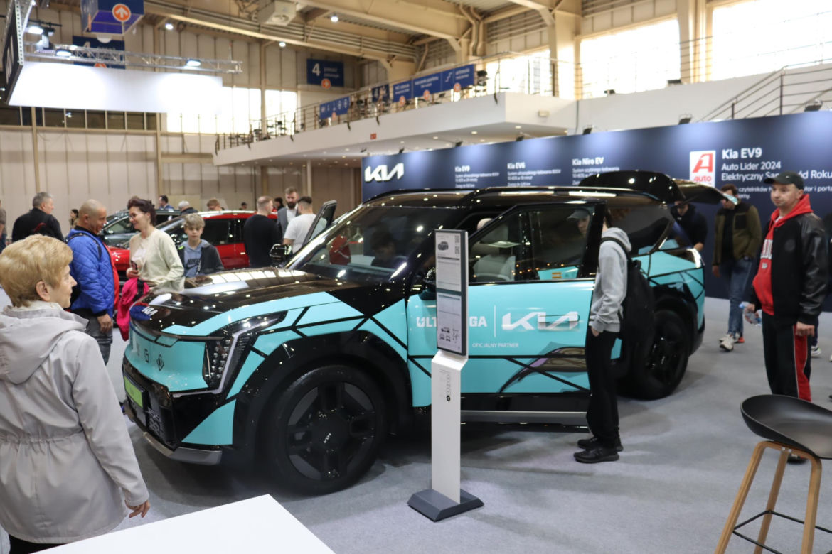 Poznań Motor Show - tak wyglądał piątek na MTP!