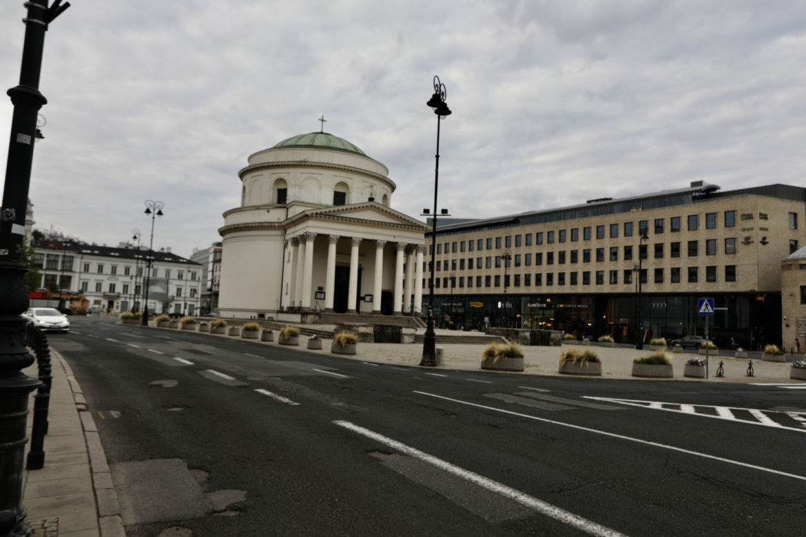 Rewolucja na Placu Trzech Krzyży. Trzaskowski: „Istotne zmiany”