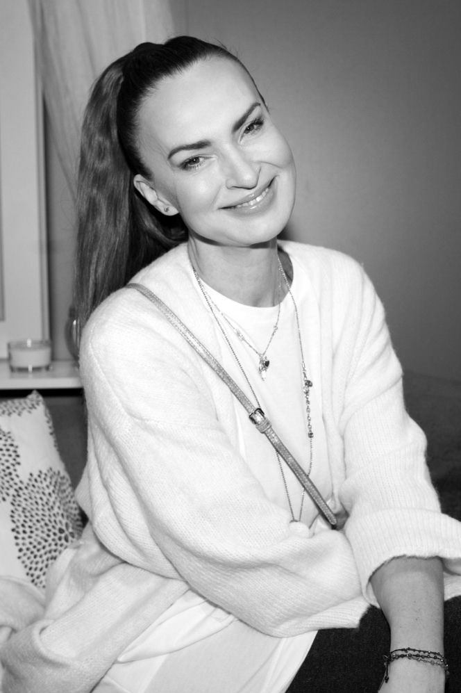 Agnieszka Maciąg nie żyje. Gwiazdy z niedowierzaniem żegnają ikonę lat 90.