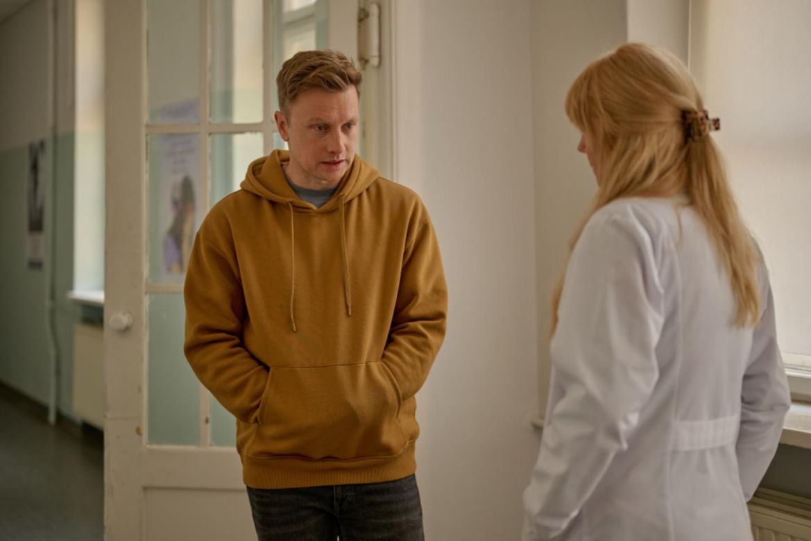 Na Wspólnej odc. 4081. Igor (Jakub Wesołowski), psychiatra (Edyta Torhan)