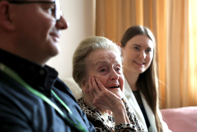 Z prezentami świątecznymi u Powstańców Warszawskich