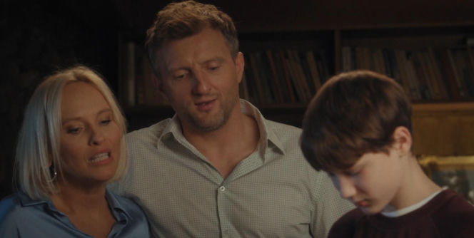 M jak miłość odc. 1921. Dorota (Iwona Rejzner), Bartek (Arkadiusz Smoleński), Franek (Jarosław Śmigielski)