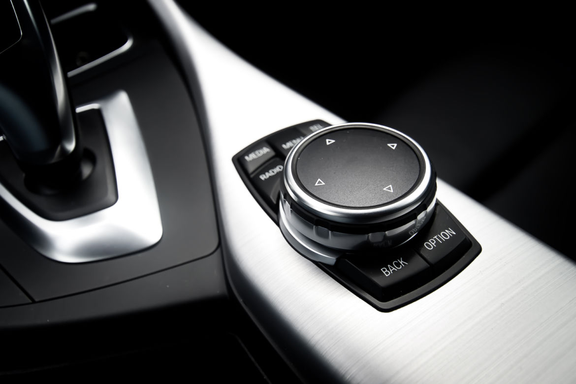 BMW 118i A/T