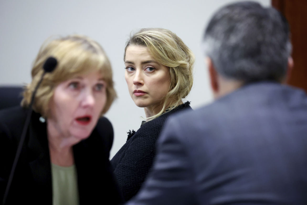  Amber Heard szantażowała Deppa! Nie zgadniesz, czego zażądała