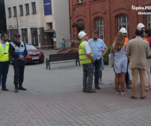 Wypadek w Wodzisławiu Śląskim. Śledczy badają sprawę, ranni zdrowieją [ZDJĘCIA]