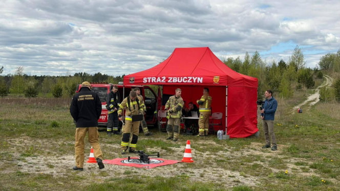 Lokalni strażacy odbyli ćwiczenia ratownicze w gminie Zbuczyn