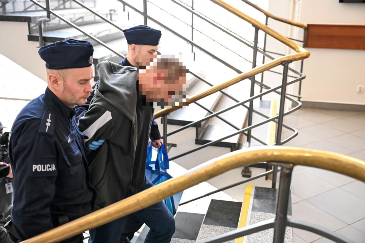 Koszmarny wypadek podczas powrotu z urodzin w Dębnicy Kaszubskiej. Są zarzuty dla dwóch mężczyzn