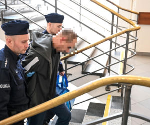 Koszmarny wypadek podczas powrotu z urodzin w Dębnicy Kaszubskiej. Są zarzuty dla dwóch mężczyzn