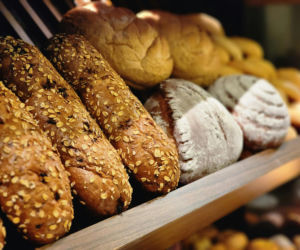 Chleb z mąką z owadów. Naukowcy zbadali, czy konsumenci są gotowi na nowość