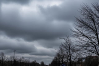 Pabianice, 19.11.2025. Zima już tu puka? Dramatyczna zmiana pogody!