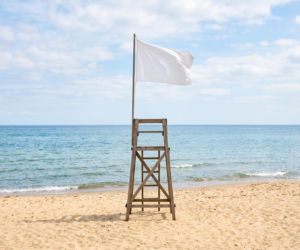Sinice Sopot. Czy w Sopocie można się kąpać 07.08? Flaga, warunki pogodowe