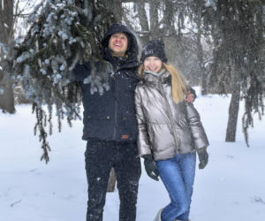 Rolnik szuka żony na stoku! Tak Marta Paszkin i Paweł Bodzianny urwali się i szaleją. Ale dzieciaki też mają frajdę