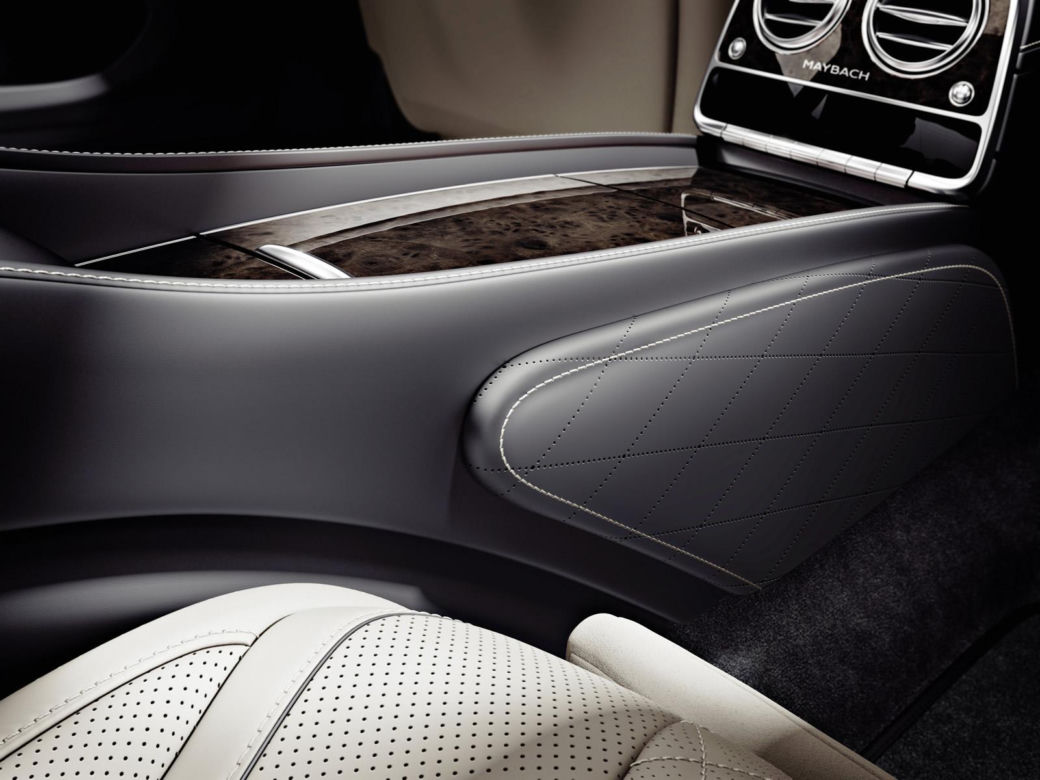 Mercedes Maybach klasa S