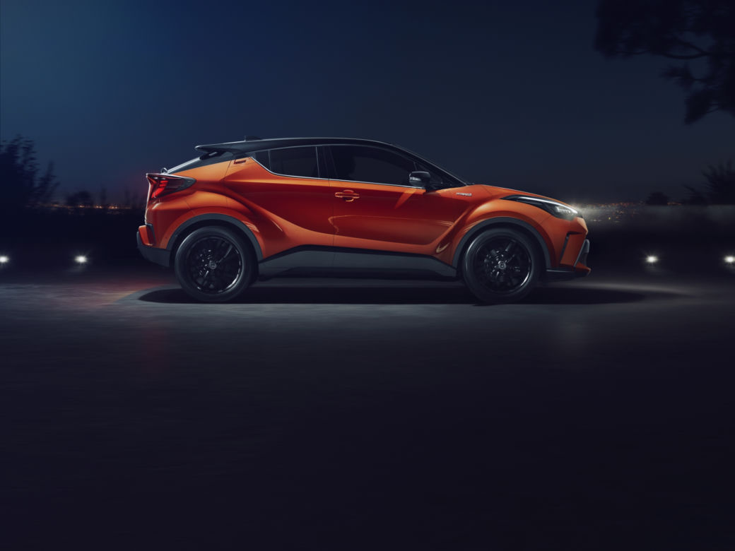 Toyota C-HR lifting (2020)