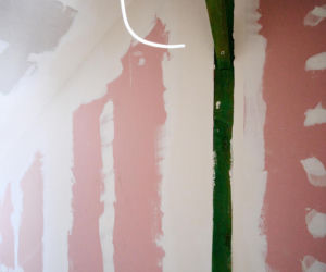 Tragiczny wypadek przerwał marzenia. Ekipa Nasz Nowy Dom walczyła z czasem. ZDJĘCIA domu przed i po remoncie