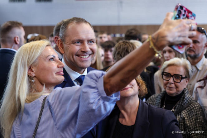 Nawrocki odwiedził swoje LO