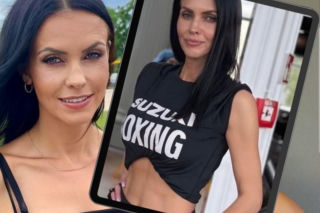 47-letnia Sylwia Dekiert zalotnie podciągnęła koszulkę, pokazując wyrzeźbione ciało. Faceci oszaleli!