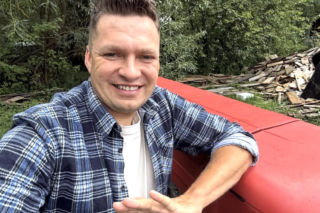 Farma, sezon 6. Szymon Karaś na planie